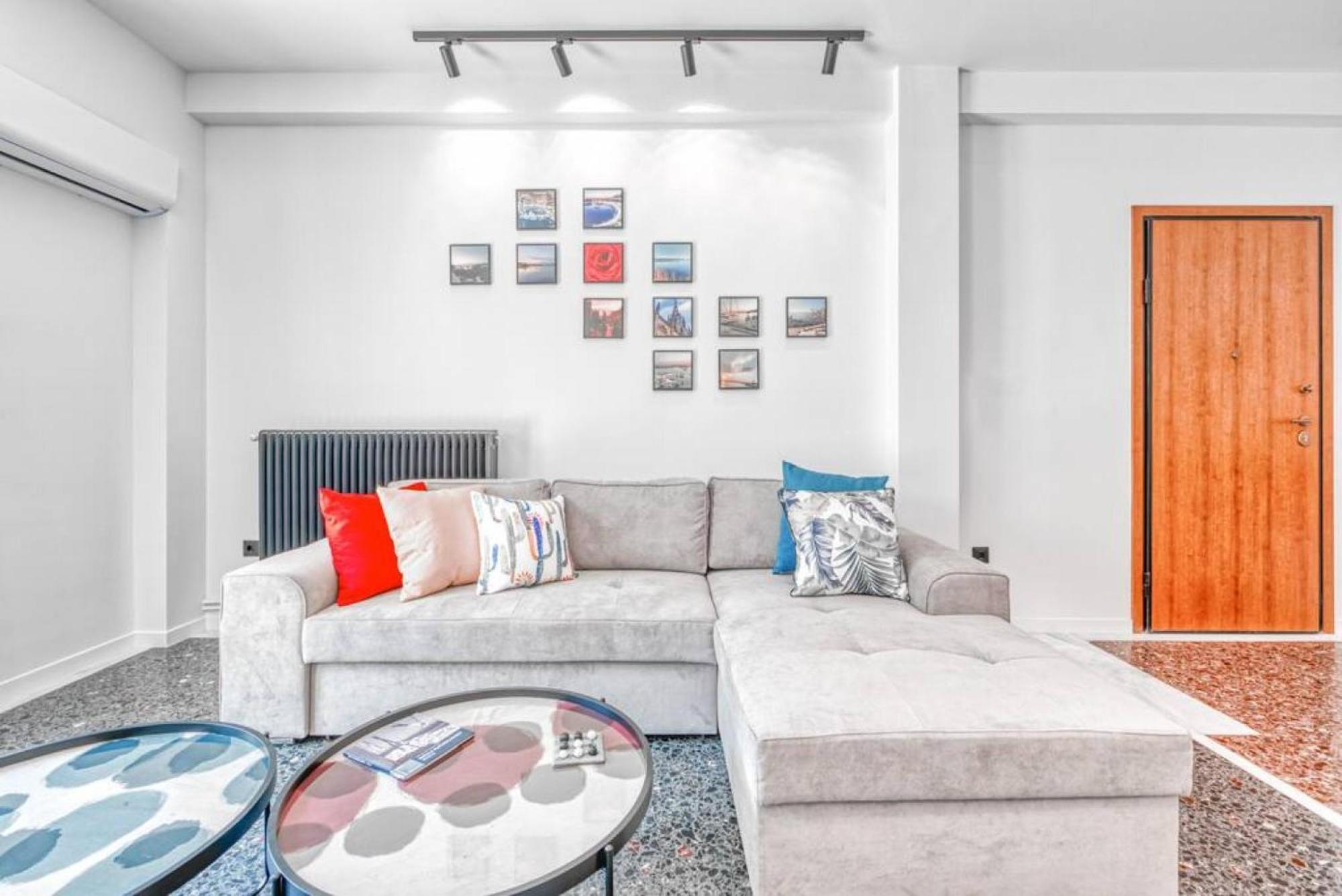 Comfortable Living In Athens 2Br Apartment エクステリア 写真