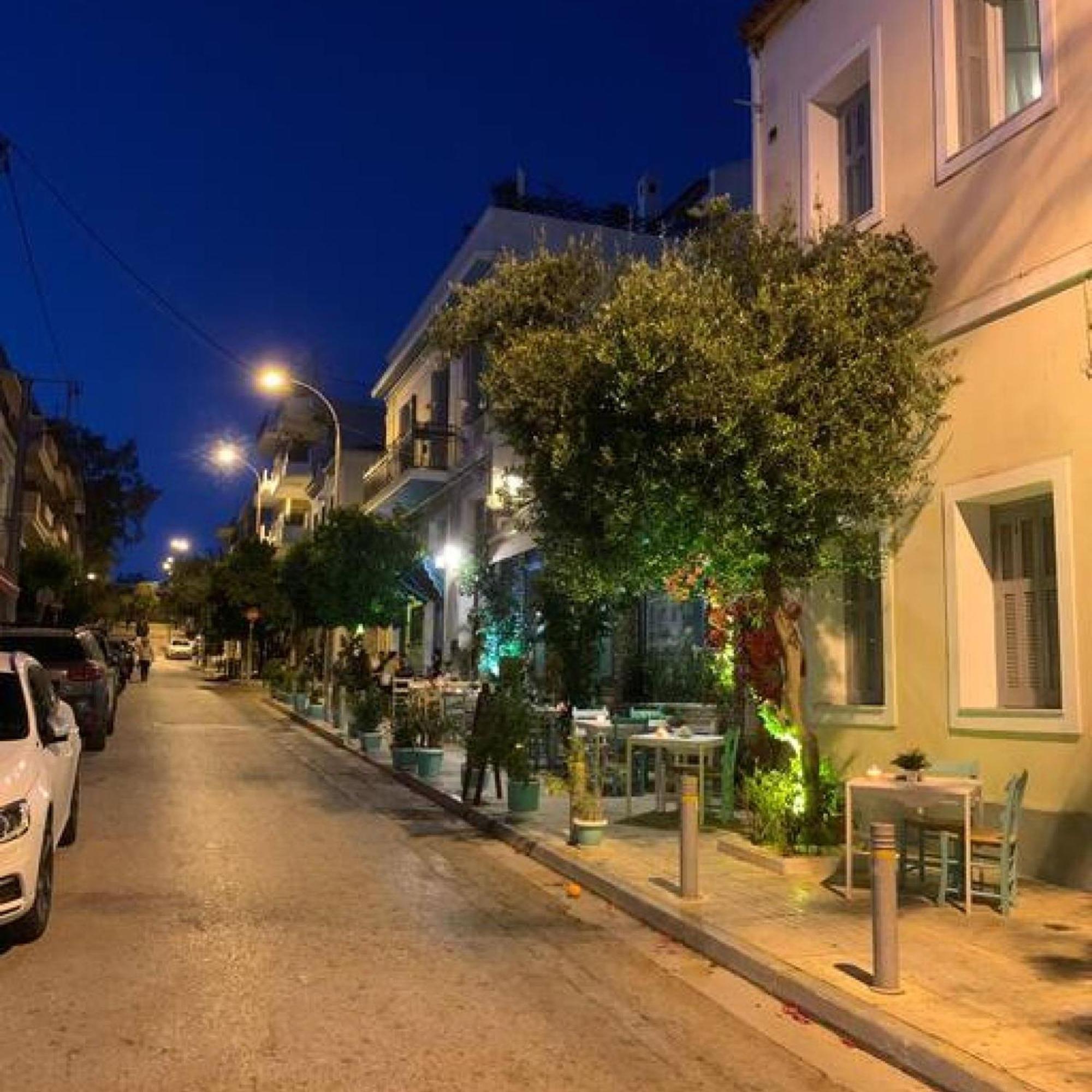 Comfortable Living In Athens 2Br Apartment エクステリア 写真